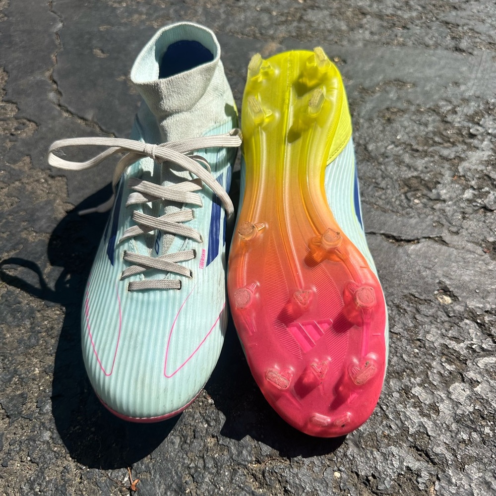 Adidas F50 League Mid FG MG Women Size 7 White Soccer Cleats ID9190
